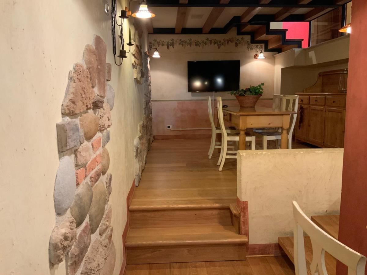 瓦尔多比亚德内La Valdella住宿加早餐旅馆 外观 照片